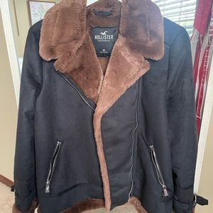 Hollister coat